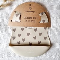 Siliconen slabber met opvangbakje Hartjes - Beige